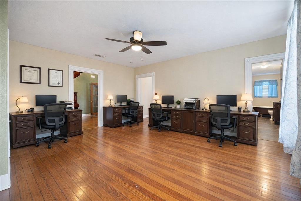 Mccasland - Commercial Sale