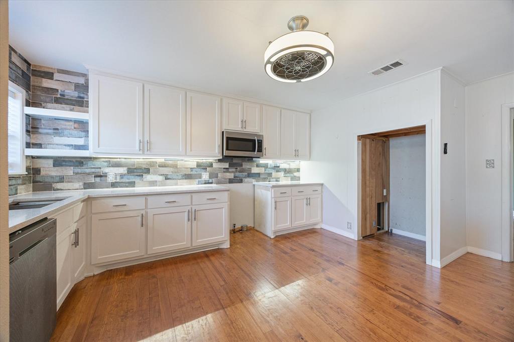 Mccasland - Commercial Sale