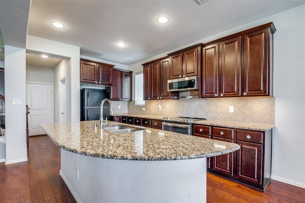 TRAVIS RANCH PH 2B, BLOCK Q, LOT 29 - Residential