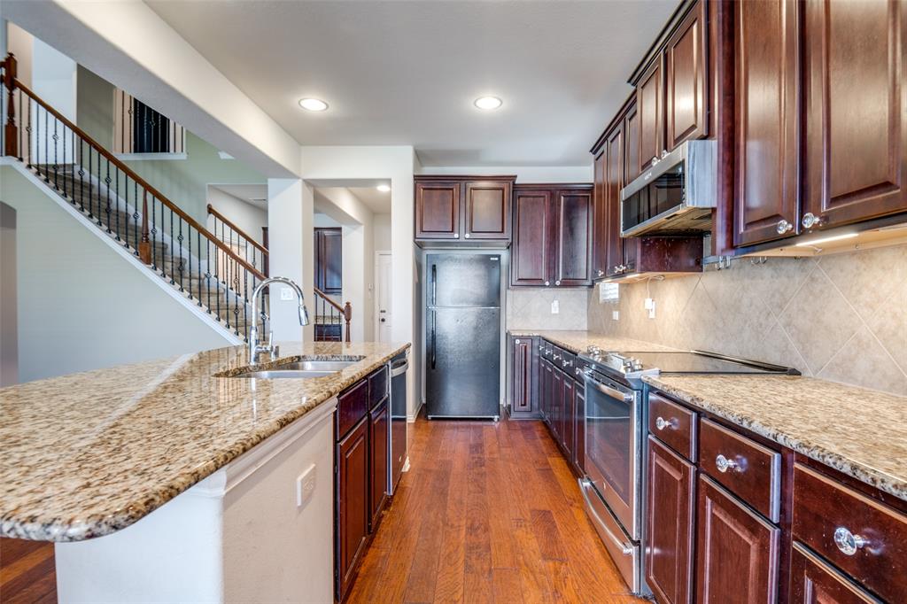 TRAVIS RANCH PH 2B, BLOCK Q, LOT 29 - Residential