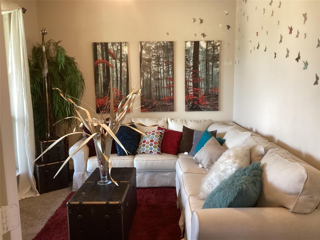 3806 Noblewood Drive