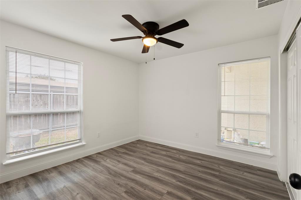 Creekbend Twnhms - Residential