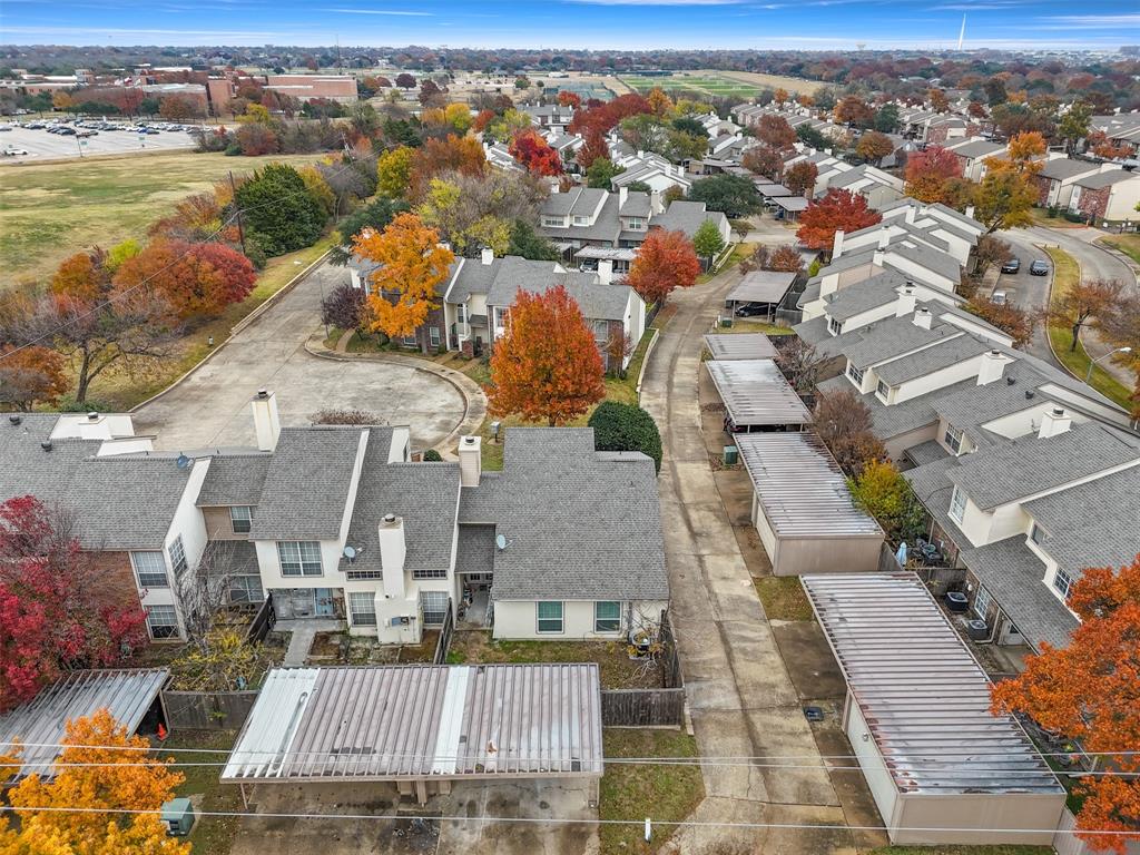 Creekbend Twnhms - Residential