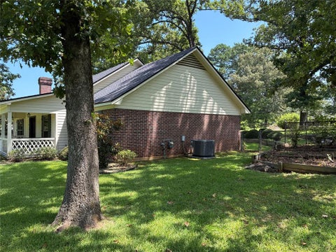 Tiny photo for 3813 Winterpark Drive, Shreveport, LA 71119 (MLS # 21340767)