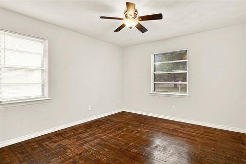 Tiny photo for 2523 Dorrington Drive, Dallas, TX 75228 (MLS # 21089940)