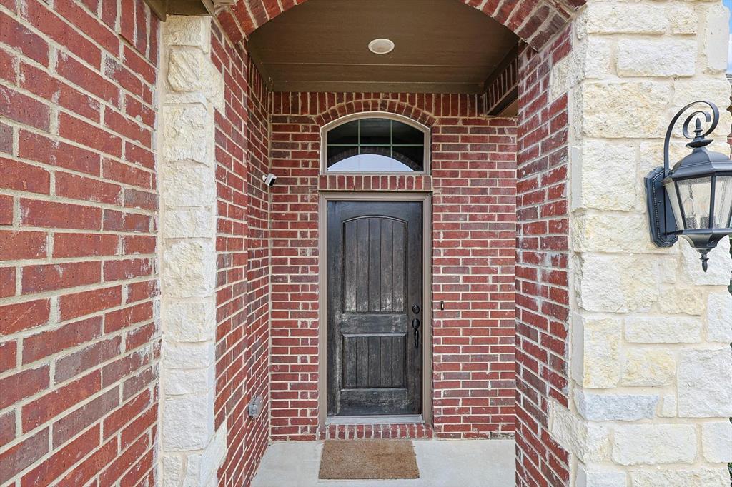 537 Oleander Drive