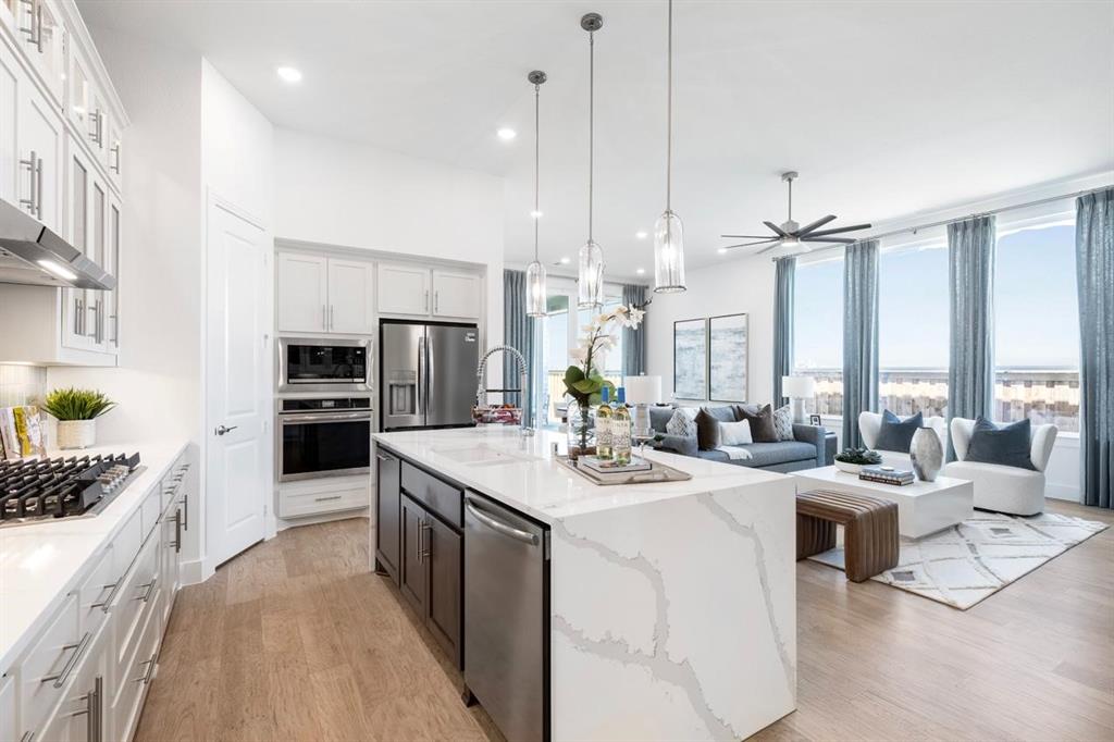 Trinity Falls - Residential