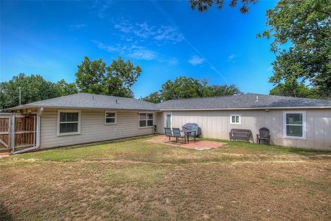 A home in Sulphur Springs