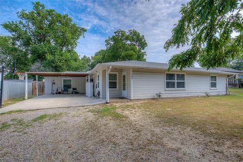 A home in Sulphur Springs