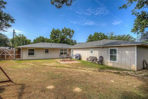 A home in Sulphur Springs