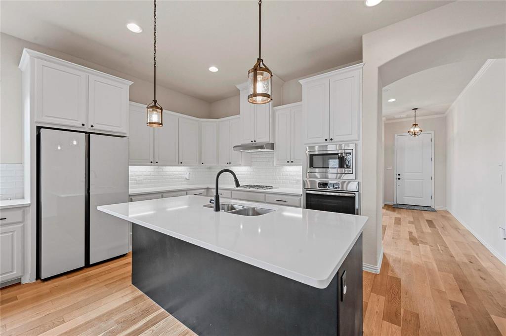 Little Elm, Texas 75068, United States, 4 Bedrooms Bedrooms, ,3 BathroomsBathrooms,Residential,Active,5235