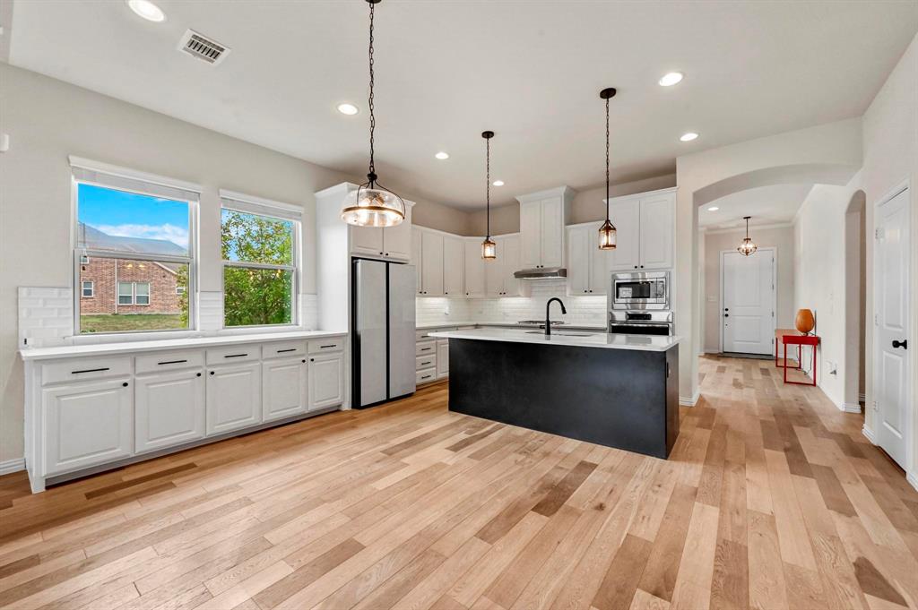 Little Elm, Texas 75068, United States, 4 Bedrooms Bedrooms, ,3 BathroomsBathrooms,Residential,Active,5235