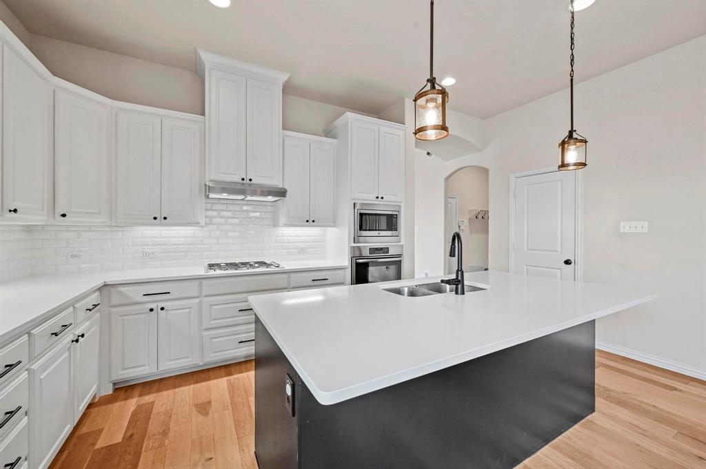 Little Elm, Texas 75068, United States, 4 Bedrooms Bedrooms, ,3 BathroomsBathrooms,Residential,Active,5235