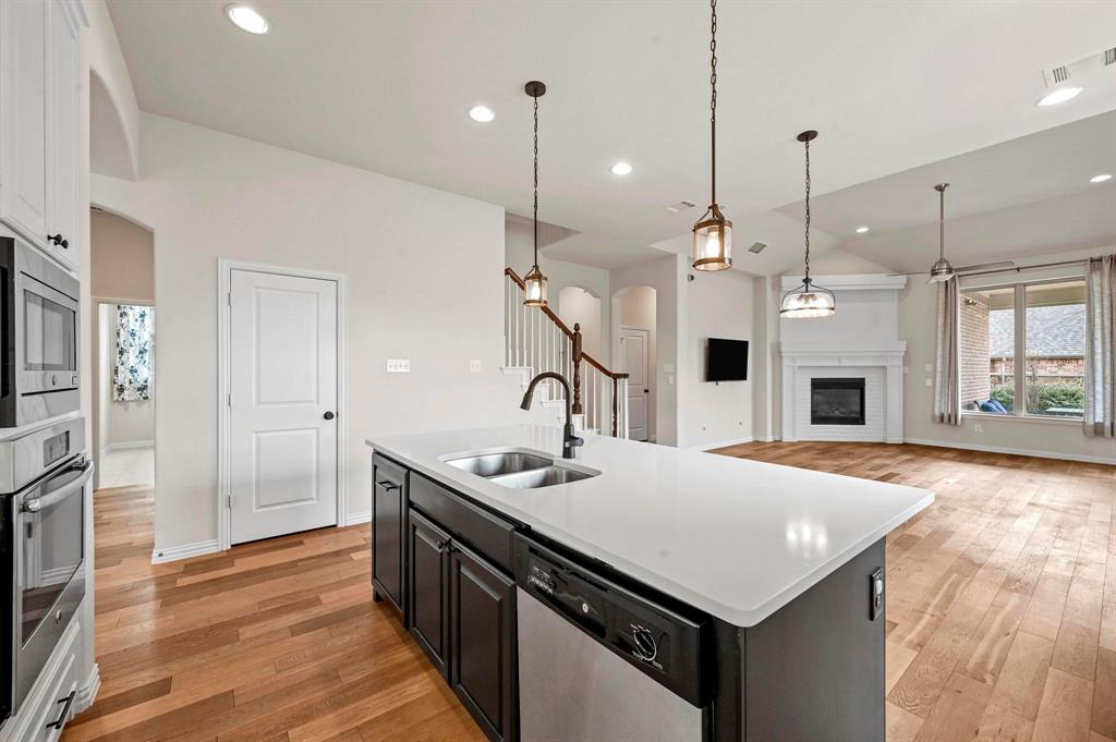 Little Elm, Texas 75068, United States, 4 Bedrooms Bedrooms, ,3 BathroomsBathrooms,Residential,Active,5235