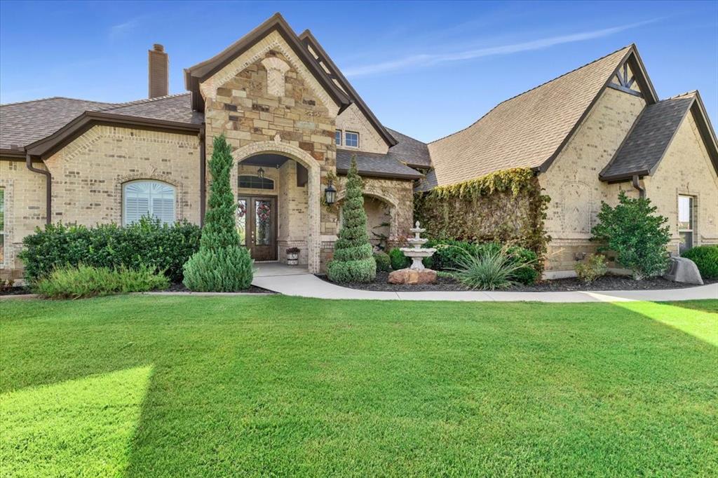 140 Lucky Ridge Lane
