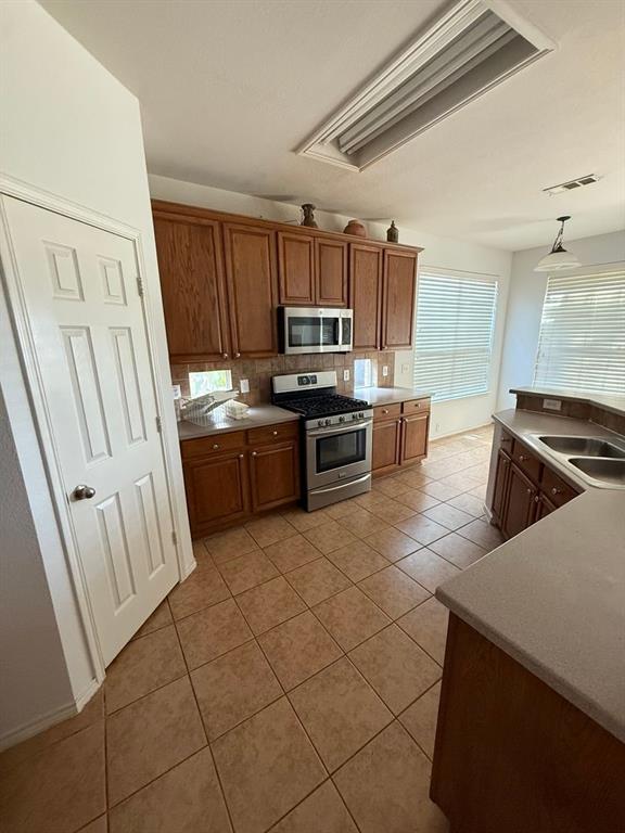 Vista Meadows Add - Residential Lease