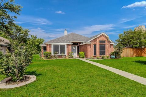 A home in Rowlett