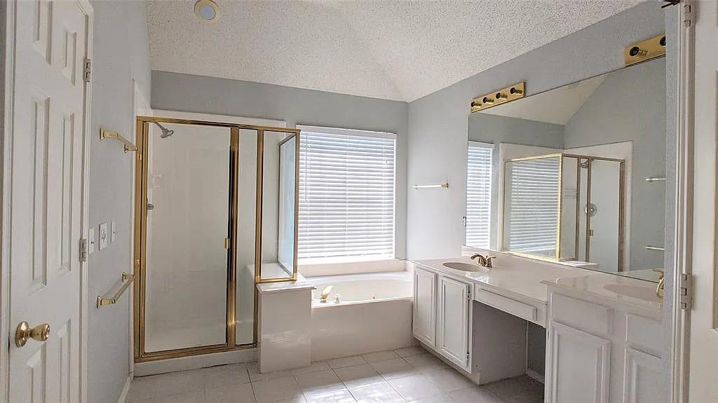 Villages Of Russell Creek Ph 2b - Residential Lease