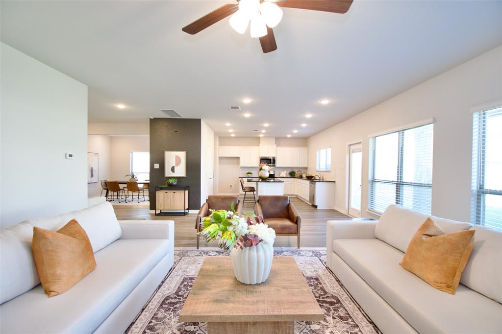 PARK MEADOWS - Residential