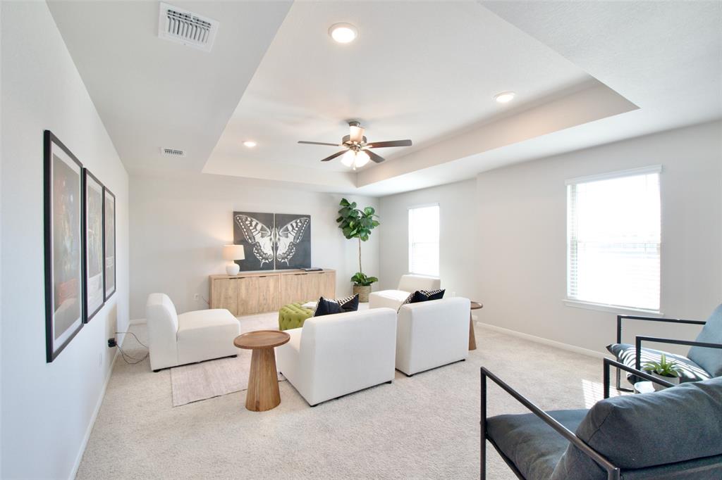 PARK MEADOWS - Residential