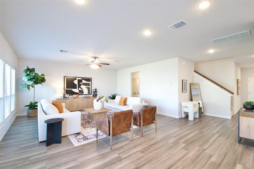 PARK MEADOWS - Residential