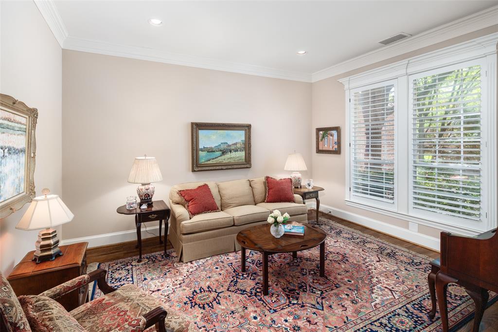 5 Birchmont Lane