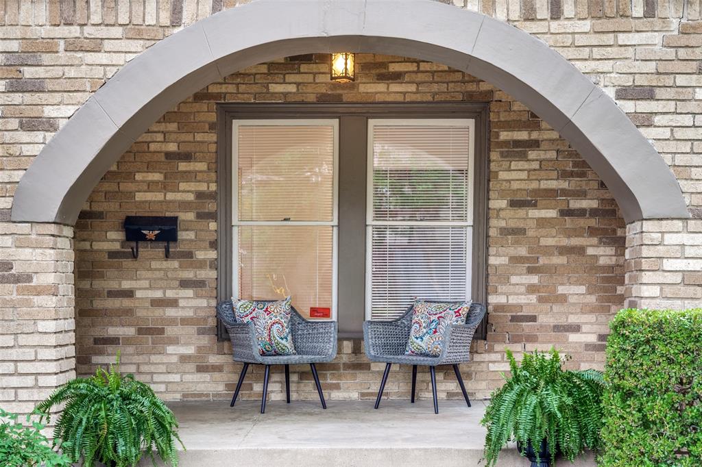 6139 La Vista Drive