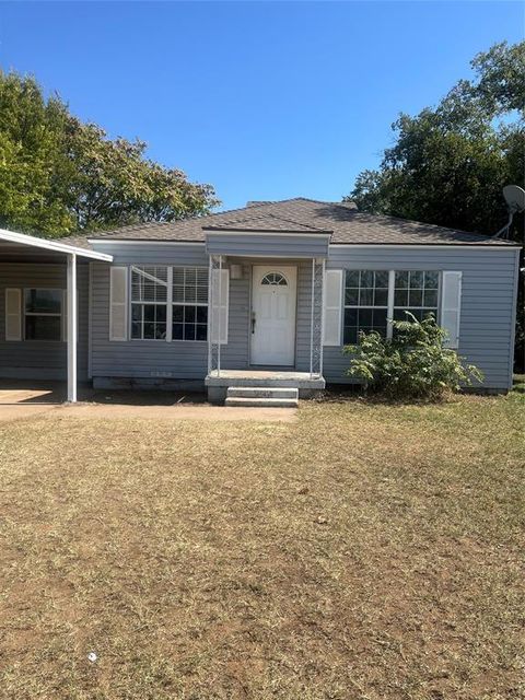 Photo of 2425 Jeanette Street, Abilene, TX 79602 (MLS # 21199240)