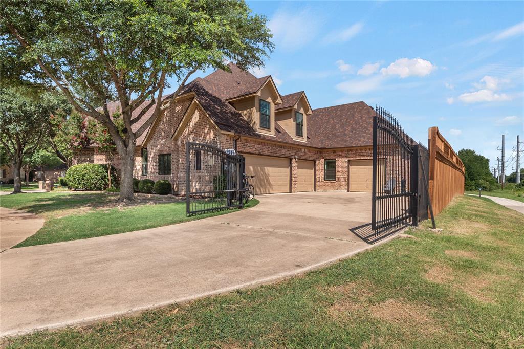 8300 Southridge Court