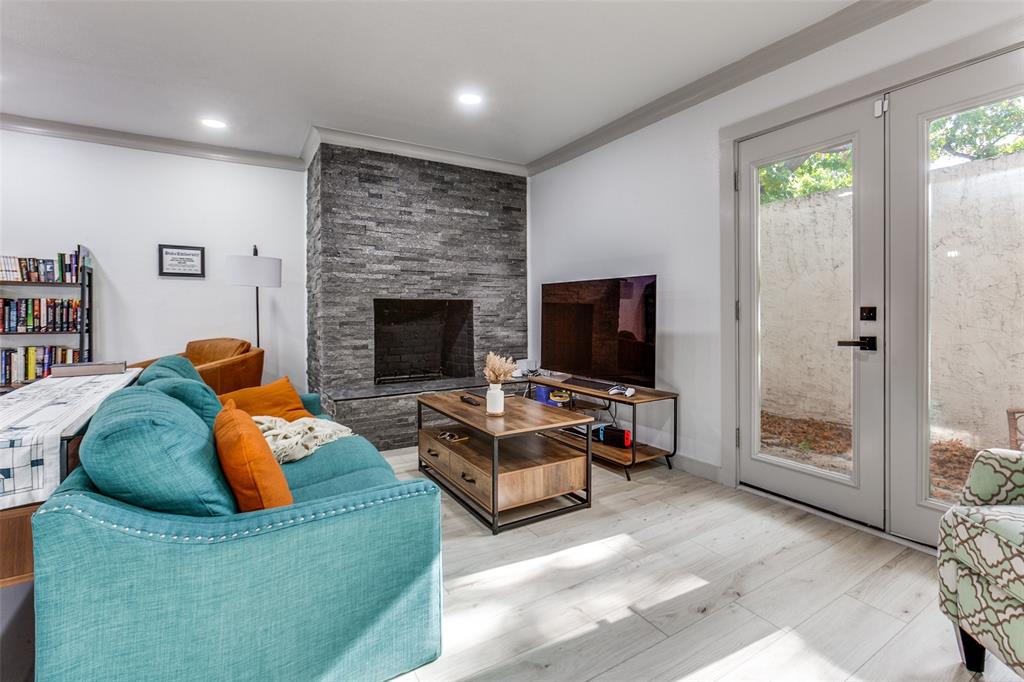 Bella Gardens Condos - Residential Lease