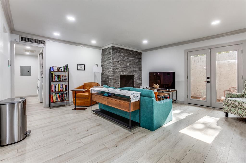 Bella Gardens Condos - Residential Lease