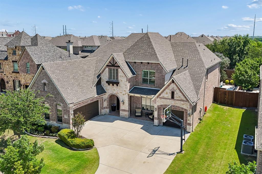 7158 Kentwood Drive