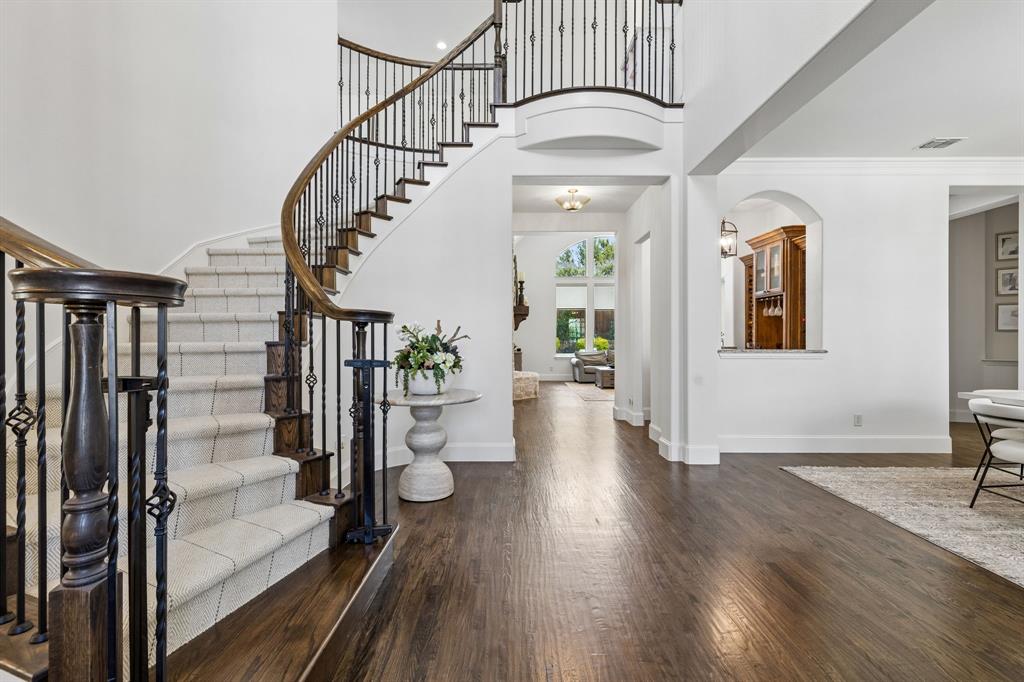 7158 Kentwood Drive