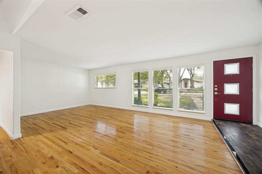433 Sandy Trail