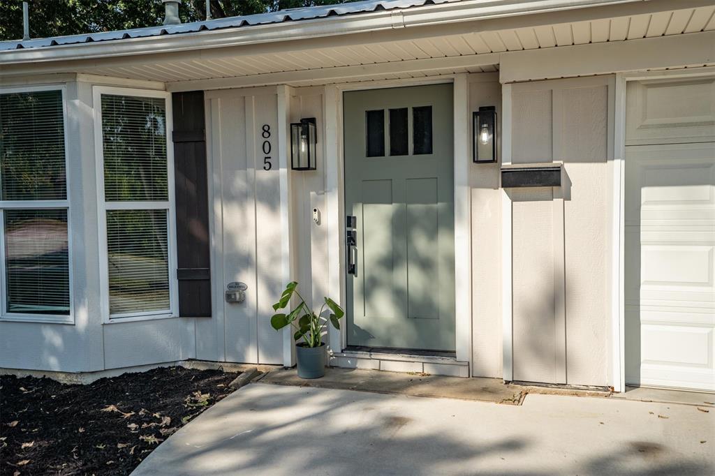 805 NW 14th Street