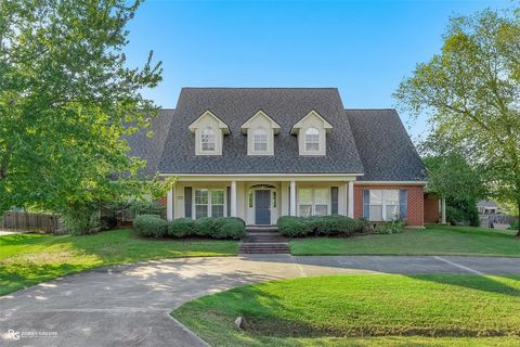 609 Kari Creek Bossier City LA 71111