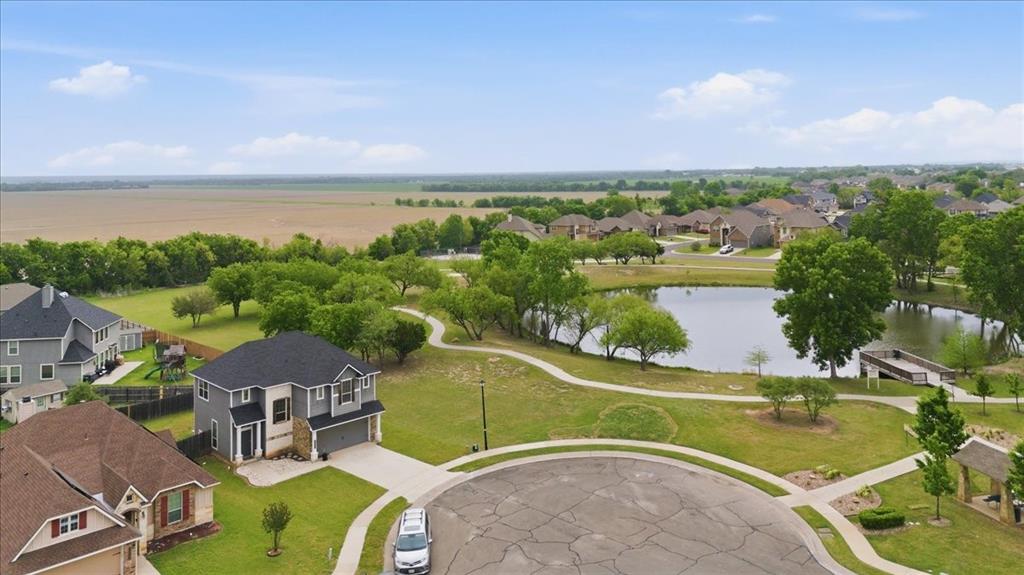 10701 Kestrel Court
