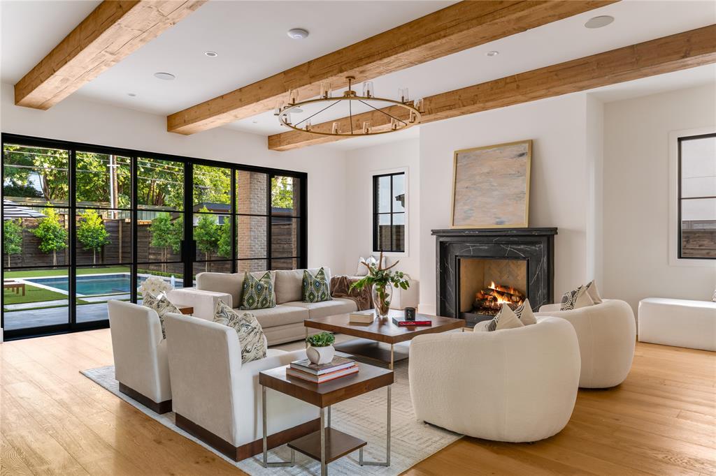 CARUTH HILLS 7 - Residential