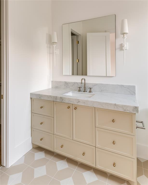 CARUTH HILLS 7 - Residential