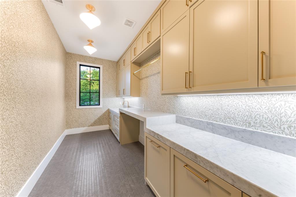 CARUTH HILLS 7 - Residential