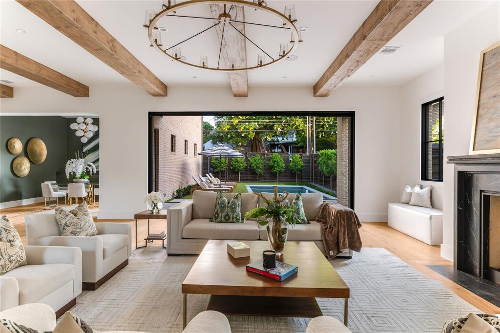 CARUTH HILLS 7 - Residential