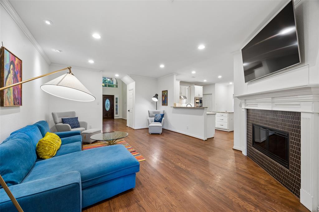 408 Pecan Hollow Drive