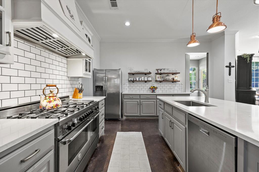 The Pinnacle Ph II - Residential