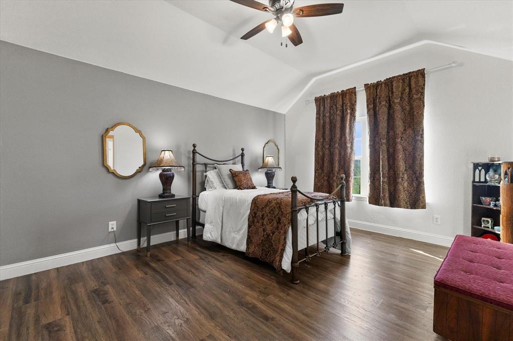 The Pinnacle Ph II - Residential