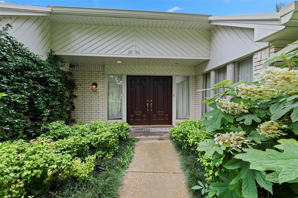 1210 Spring Lake Drive
