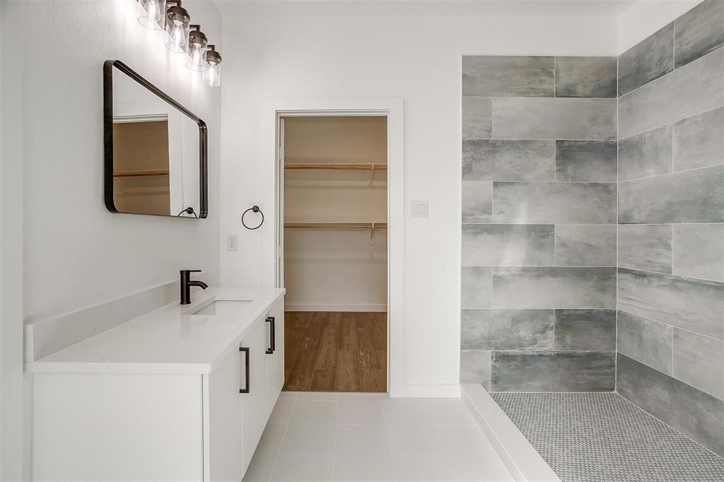 Runaway Bay - Residential