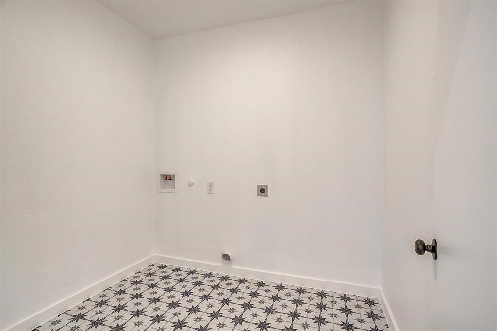 Runaway Bay - Residential