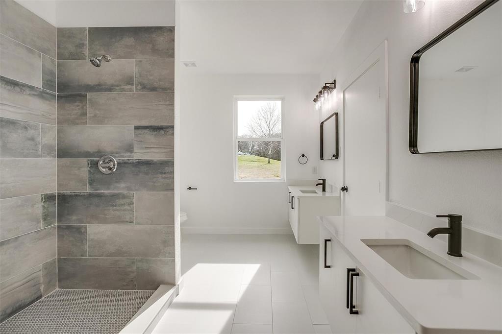 Runaway Bay - Residential