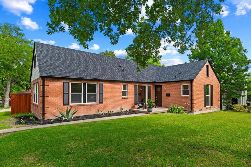 California-inspired Minimal Traditional in the heart of one of Dallas' hottest neighborhoods, Hollywood-Santa Monica, blending clean architectural design with the comfort and efficiency of newer construction in one of Dallas’ most historically significant LAKEWOOD ELEMENTARY neighborhoods. Light-filled interiors, warm natural finishes, and an effortless indoor-outdoor feel create a relaxed modern aesthetic rarely found in East Dallas.
Extensively updated throughout, recent major improvements include windows, roof, drywall, insulation, electrical, plumbing, and fully redone mechanical systems, offering the peace of mind and functionality buyers expect today while preserving the character of the home. Built-ins throughout add both style and functionality while enhancing the clean architectural aesthetic.
Designed for modern living, the open floorplan features expansive living and dining spaces, oversized windows, and seamless flow throughout. The chef-ready kitchen is equipped with Café appliances, a commercial-grade Robam cooktop and vent hood, marble countertops, and generous prep space, all opening effortlessly to the main living areas for entertaining and everyday living alike.
Rare for the neighborhood, the home features dual primary suites, ideal for guests, multigenerational living, or flexible lifestyle needs. A newly added back deck extends the living space outdoors and creates the ideal indoor-outdoor lifestyle inspired by California design. Recently completed finished-out garage space and an additional storage shed provide valuable extra flexibility and storage rarely found in the area.
Located just minutes from White Rock Lake, the Santa Fe Trail, and all the dining, shopping, and neighborhood favorites that make East Dallas so desirable, this home offers a rare combination of California modern style, extensive updates, and timeless neighborhood character in Hollywood-Santa Monica.