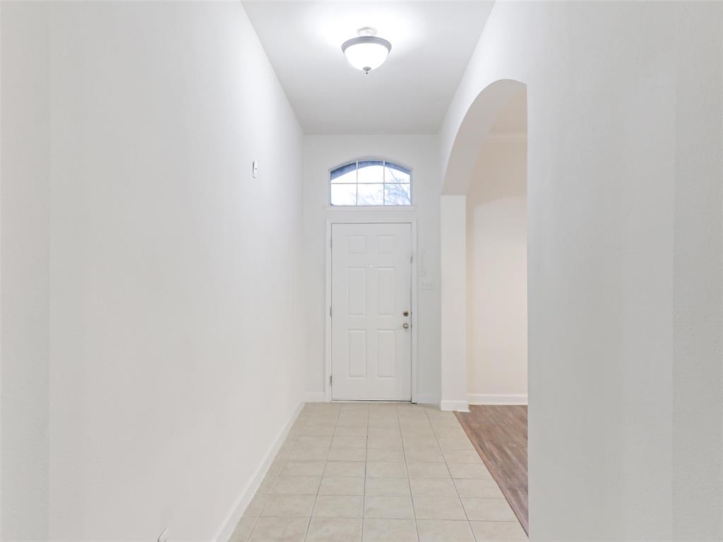 704 Darlington Trail